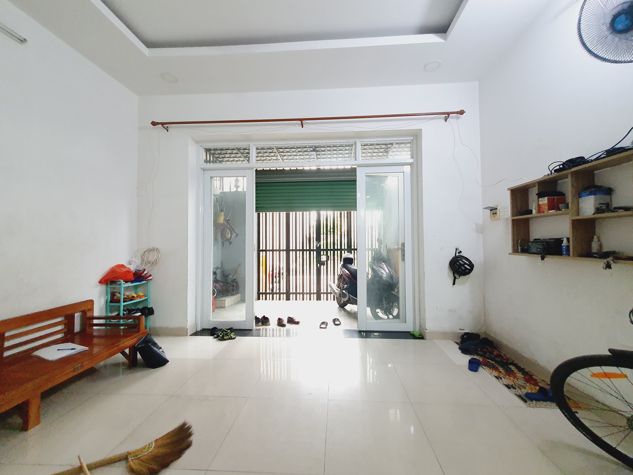 NHÀ ĐẸP 3 TẦNG 4PN, 3WC CHỈ CÓ 3,85 TỶ TL NHẸ