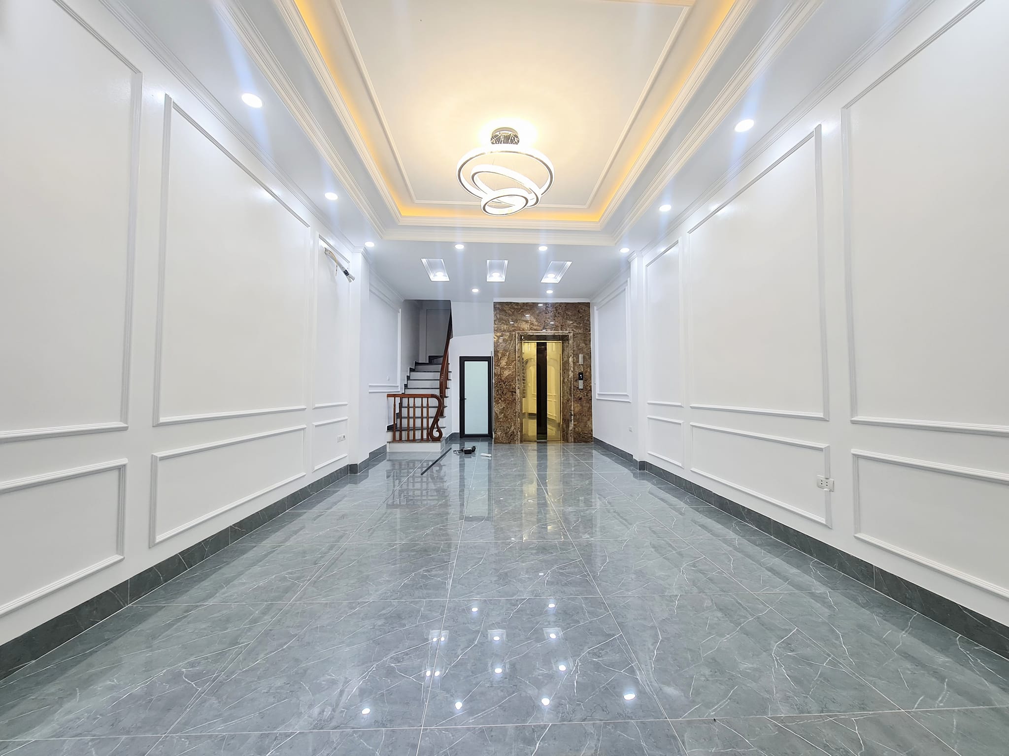 BÁN NHÀ THÁI HÀ, ĐỐNG ĐA, NHÀ MỚI, THANG MÁY, Ô TÔ, 50M2 x 6 TẦNG, GIÁ 8.9 TỶ