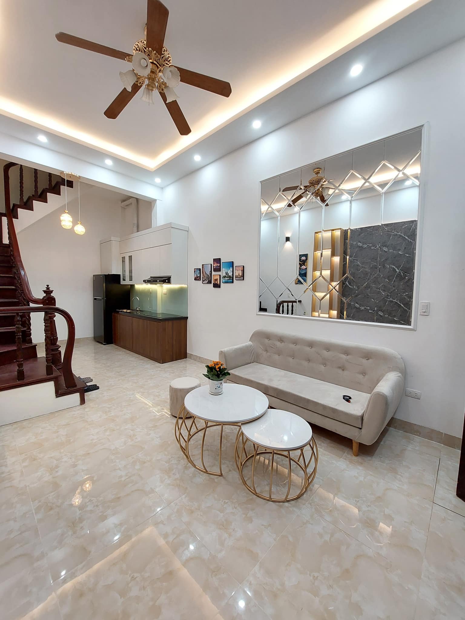 Nhà mới phố Xuân Thủy - Cầu Giấy, mới leng keng, 10m ra phố, ô tô đỗ cửa, ngõ thông, 35m, 4,7 tỷ