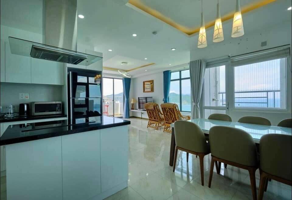 Bán Căn Gốc 3 Phòng Ngủ Tầng 40 Mường Thanh Viễn triều View Biển Cực Đẹp