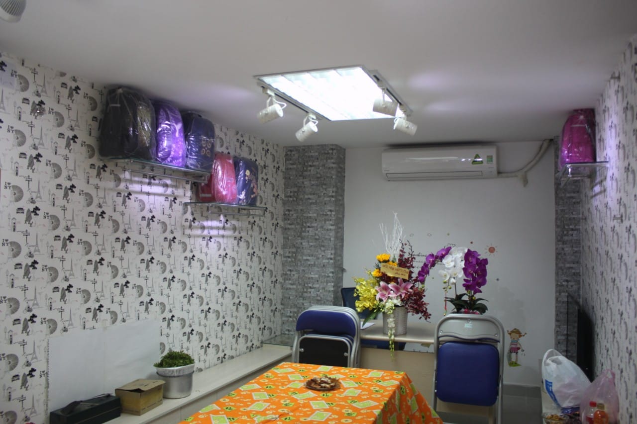 Bán nhà mặt tiền HUỲNH VĂN BÁNH 6 TẦNG GIÁ CHỈ 17,4 TỶ