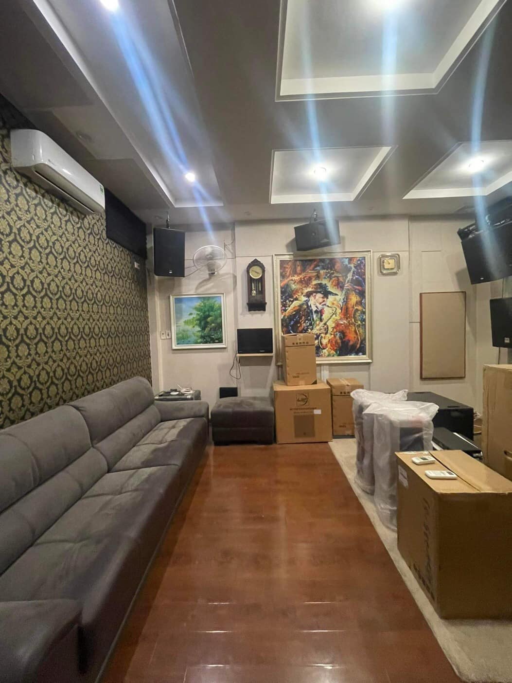 Bán nhà phố mặt tiền đường Nguyễn Viết Xuân-HĐ,Kinh doanh sầm uất