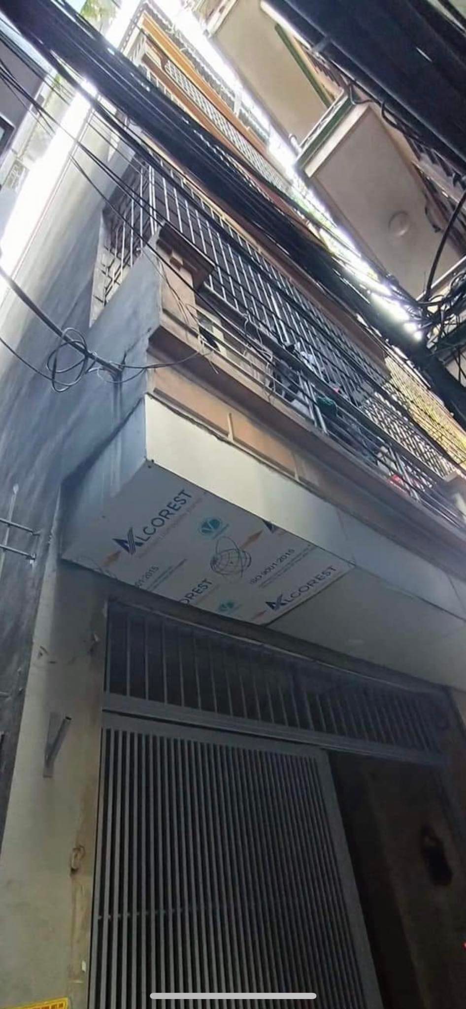 Bán nhà mặt ngõ phố - Trương Định ( Q.Hai Bà Trưng ). DT 78 m2. 5 T. MT 3.5 m. SĐCC. Giá 10 tỷ