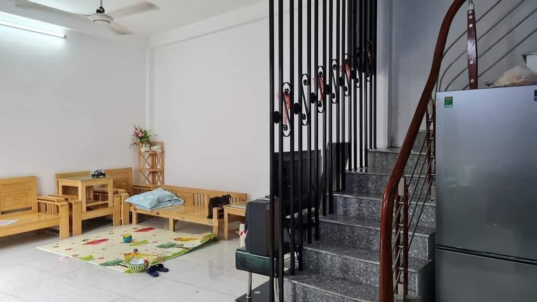 LÔ GÓC HAI MẶT TIỀN - Ô TÔ CÁCH NHÀ 30M - NGŨ HIỆP - 82M - MT 3.5M - 2.5 TỶ