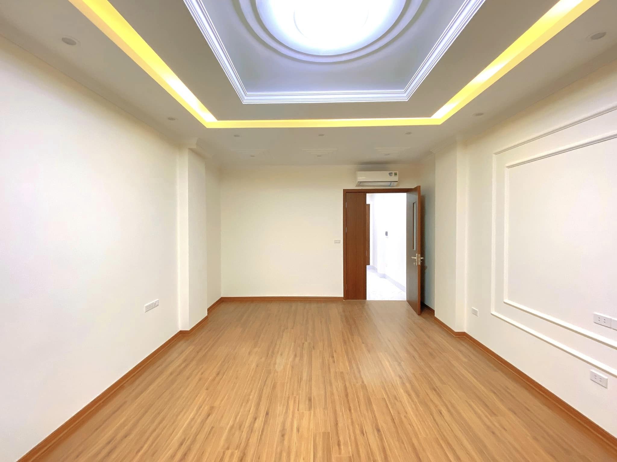 BÁN NHÀ VĂN CAO 6.55 TỶ 52M2 5T MT 4.1M- 2 THOÁNG – GẦN PHỐ - NHÀ MỚI – SIÊU ĐẸP