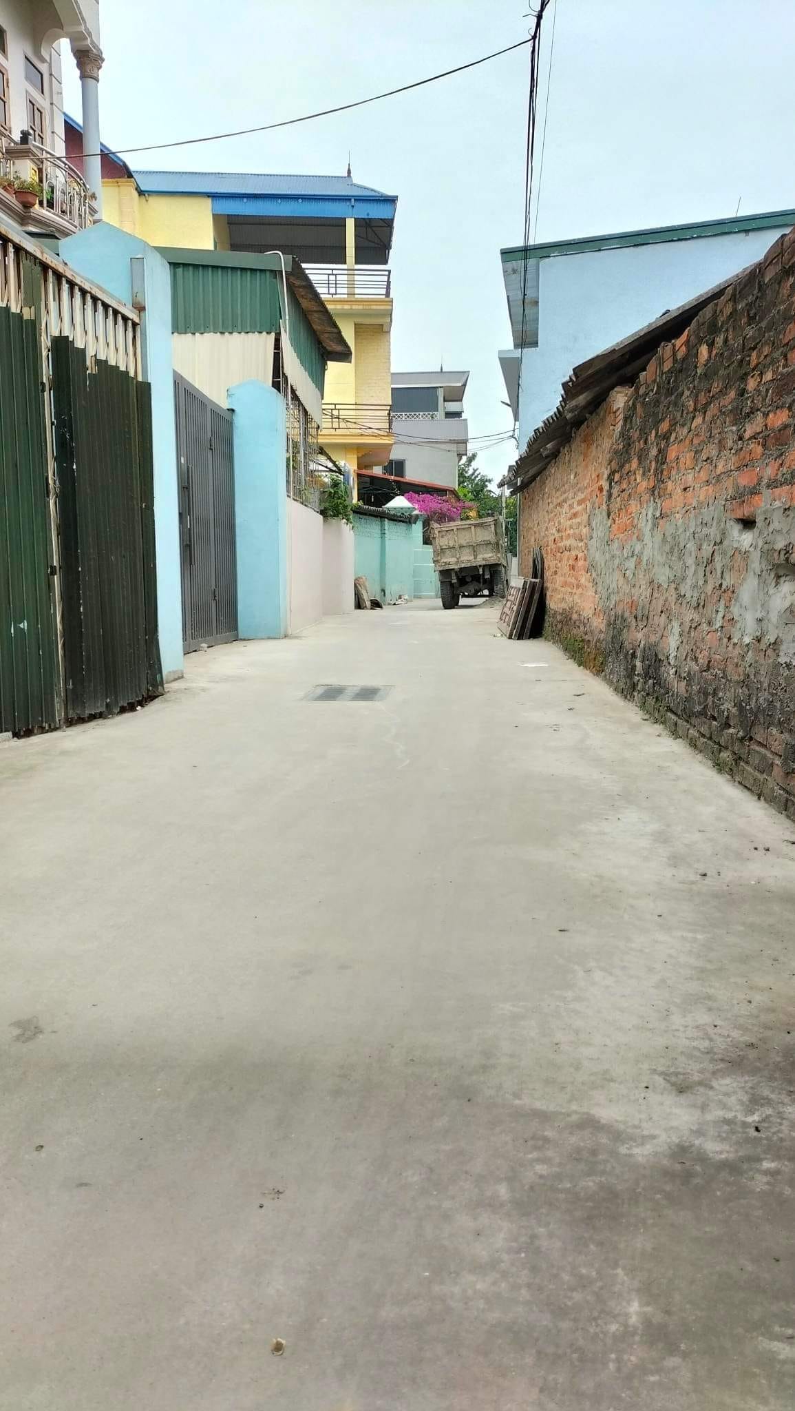BÁN ĐẤT SỔ ĐỎ 88M2 - CỔ DƯƠNG - TIÊN DƯƠNG - NGÕ THÔNG TỨ TUNG - GẦN TRƯỜNG LIÊN CẤP QUỐC TẾ ARCHIMEDES - KHU VỰC QUY HOẠCH ỔN ĐỊNH