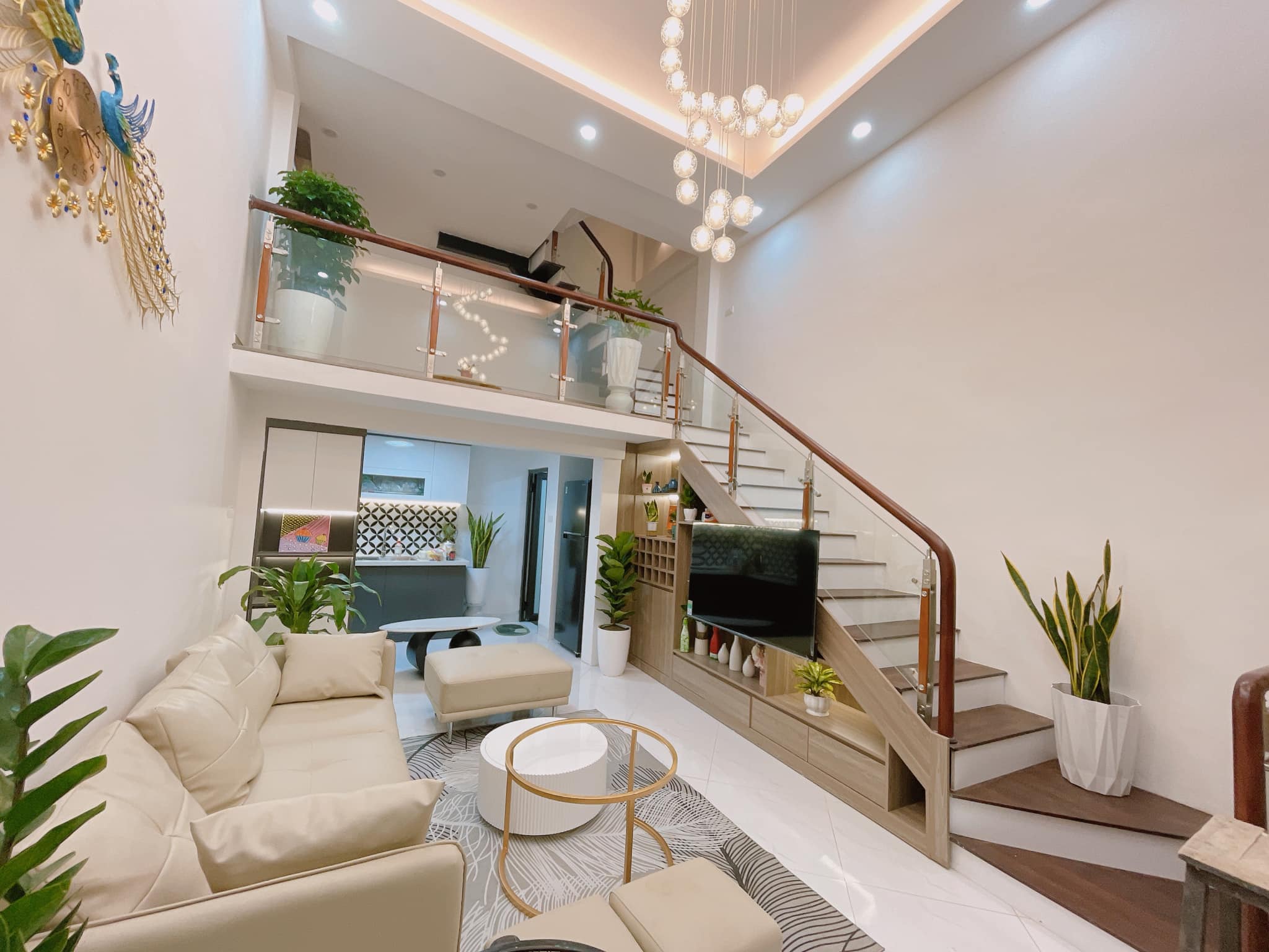 Nhà Đẹp Lạc Trung – Mới Full Nội Thất-10M Ra ô tô -4 Tầng – 37M2 MT 4.1M 4.95 Tỷ