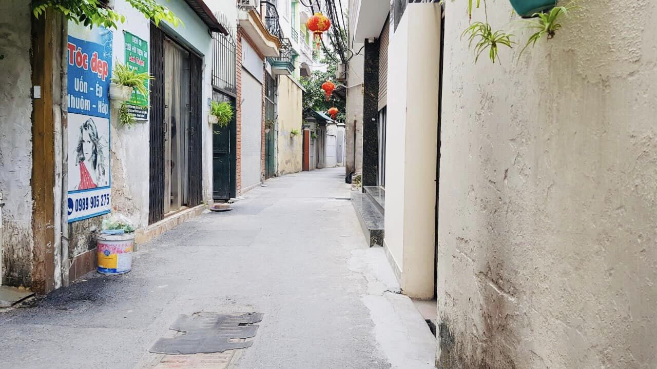 Bán đất Lạc Long Quân 122m2, ngõ thông Trịnh Công Sơn, gần phố gần Hồ Tây, 15 tỷ