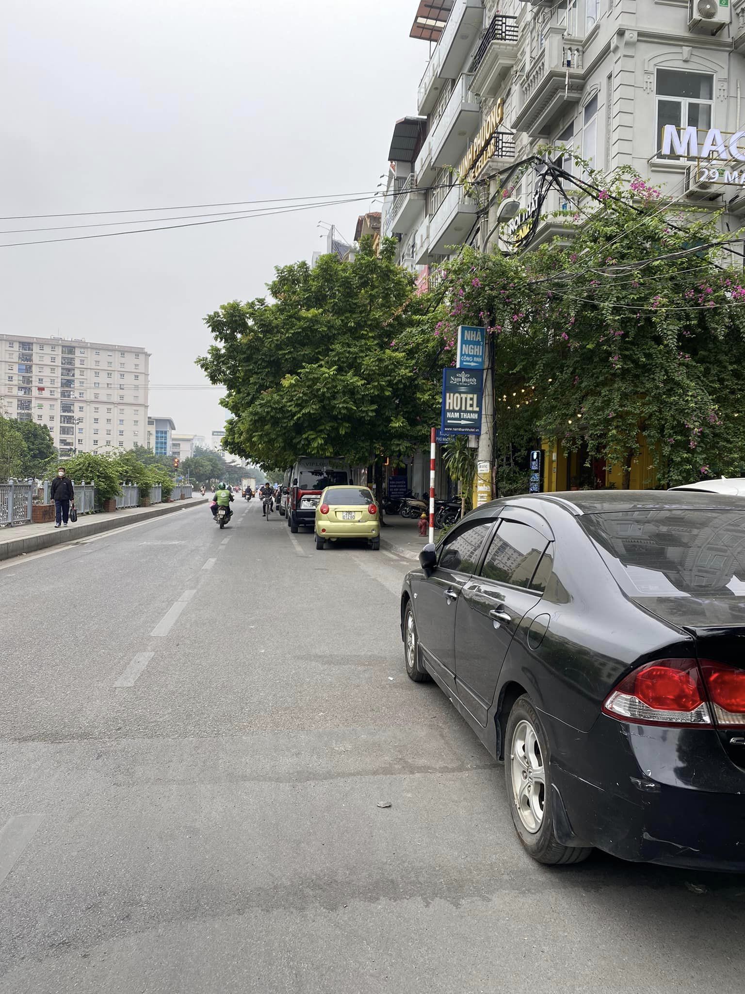 PHỐ HIẾM NHÀ BÁN-Mặt Phố Mạc Thái Tổ (Trung Kính),Cầu Giấy 45mx6T-Lô Góc, Vỉa hè rộng -21 Tỷ, Kinh doanh sầm uất