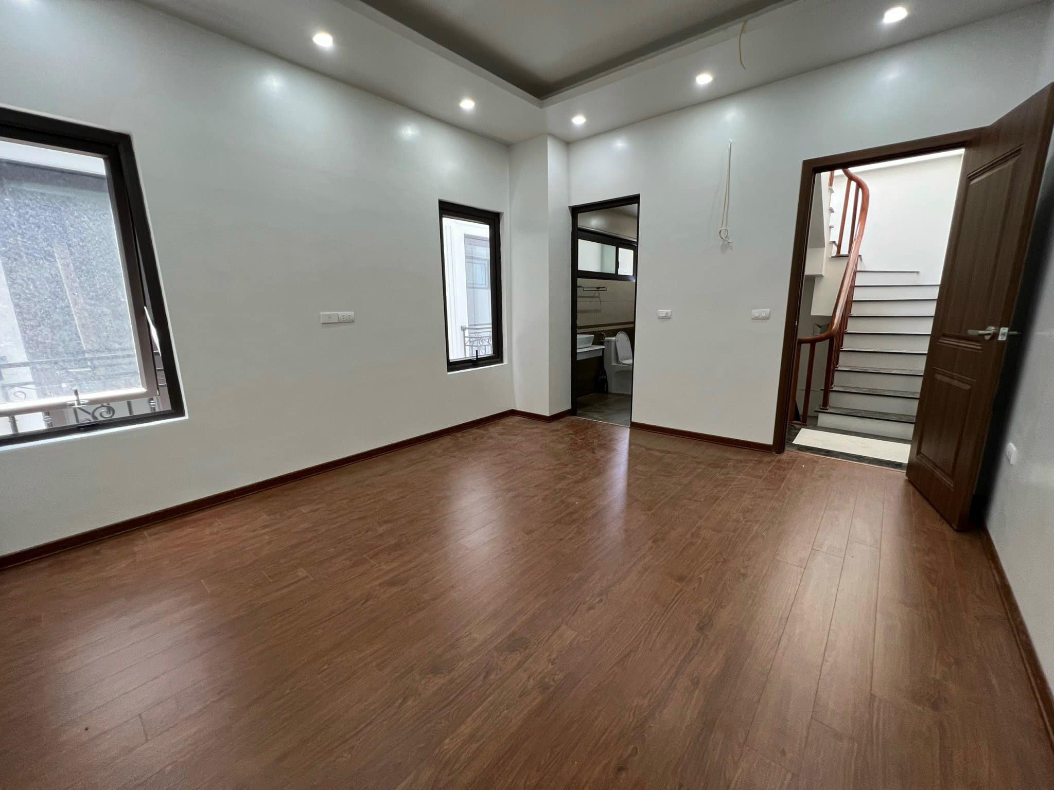 BÁN NHÀ ĐƯỜNG TRẦN NGUYÊN HÃN, HOÀN KIẾM DIỆN TÍCH 47M, MẶT TIỀN 4M, 4 TẦNG. GIÁ CHỈ 12,3 TỶ