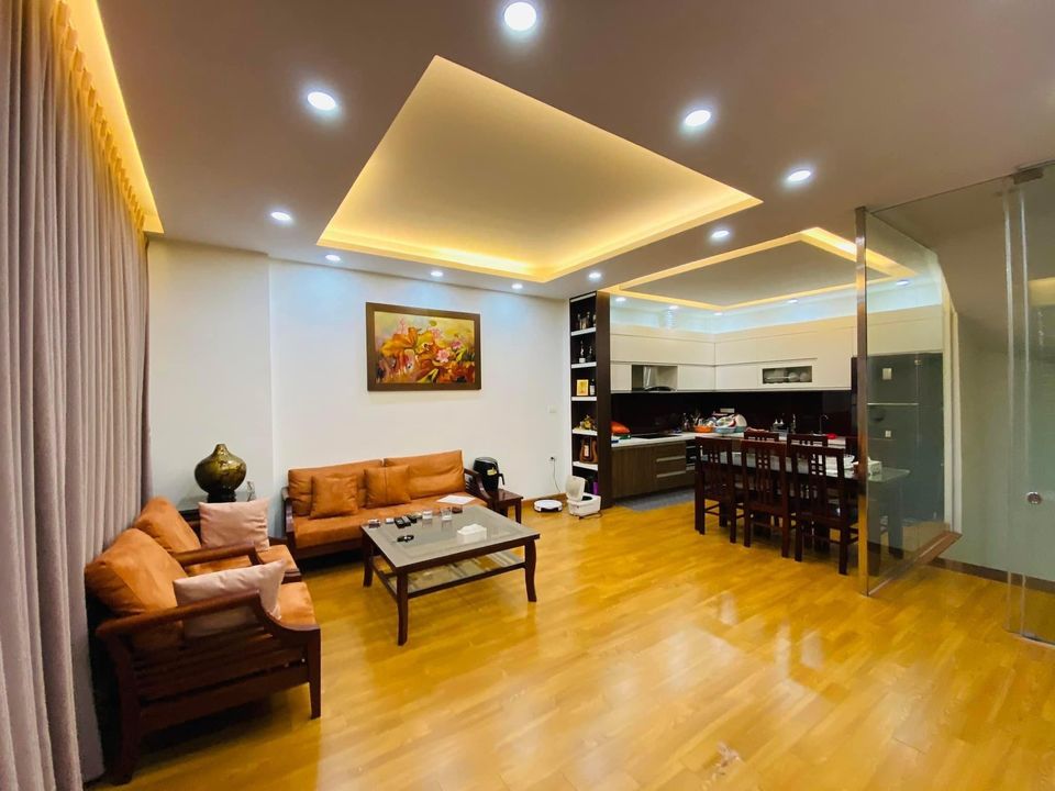 Bán nhà phân lô Láng Hạ, lô góc, 42m2x5T,KD Ôtô cách 10m, giá 4,89 tỷ