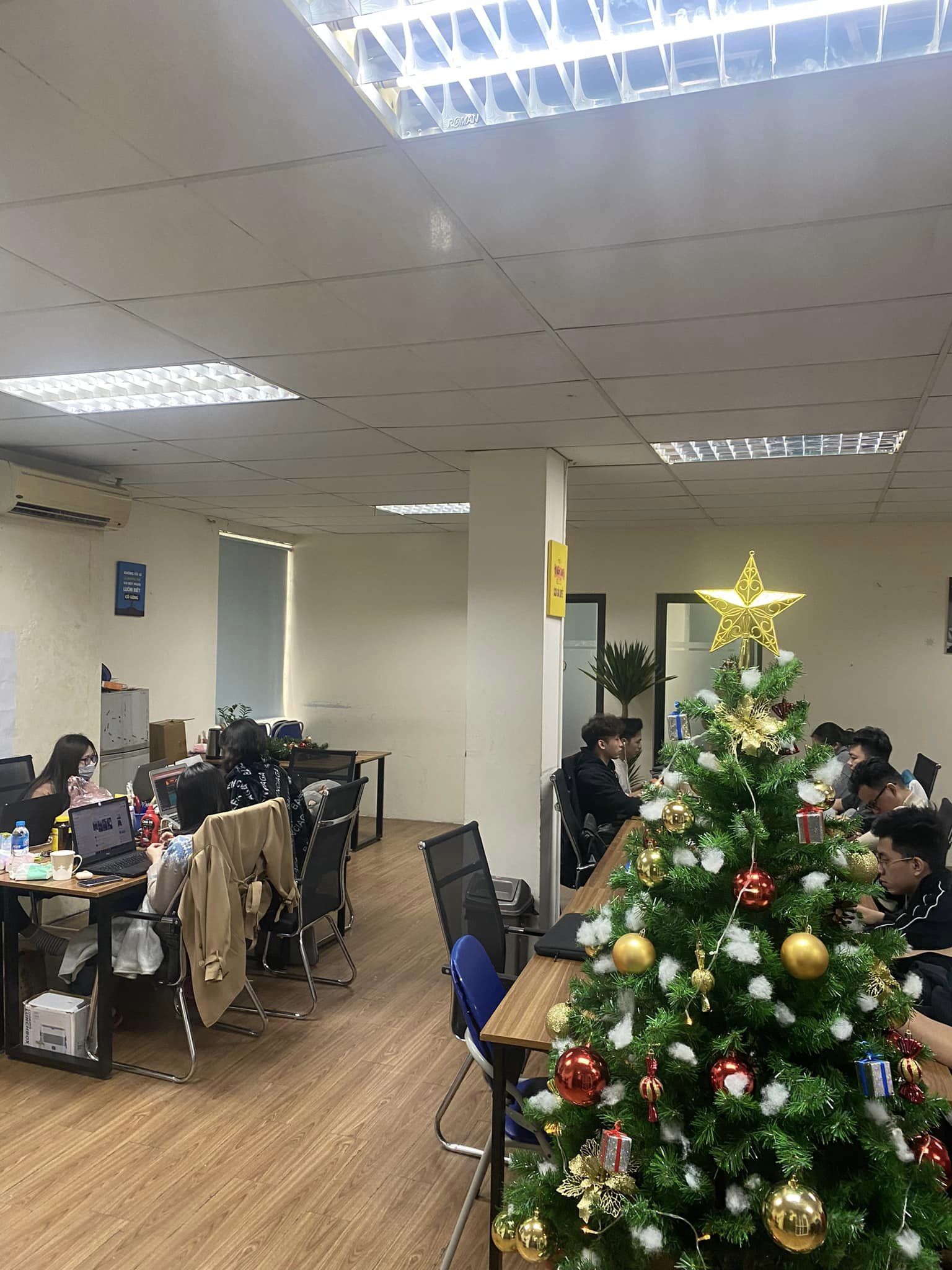 Tòa Văn Phòng 8 Tầng Mặt phố Võ Văn Dũng -MT 6M -GPXD và PCCC đầy đủ-80M2 – 46.5 Tỷ