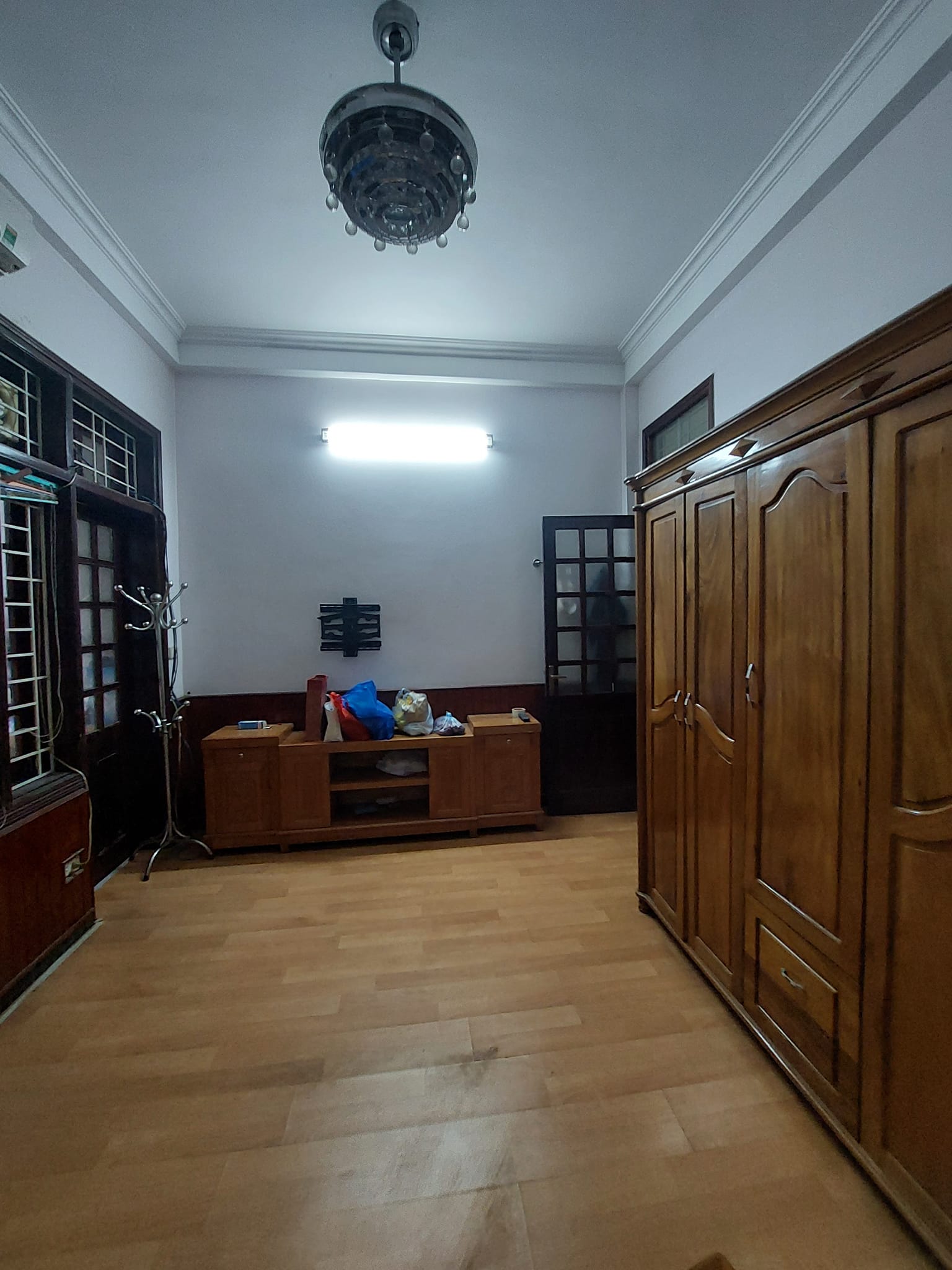 Hiếm!!! Nguyễn Trãi - Rộng 52m2 - Xây 4 Tầng - Mặt Tiền Khủng 5m- Giá 5 Tỷ.