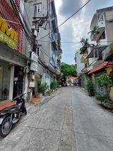 Cho thuê nhà tại Phú Viên, Bồ Đề giá 12tr đầy đủ nội thất, chỉ việc sách vali vào ở.