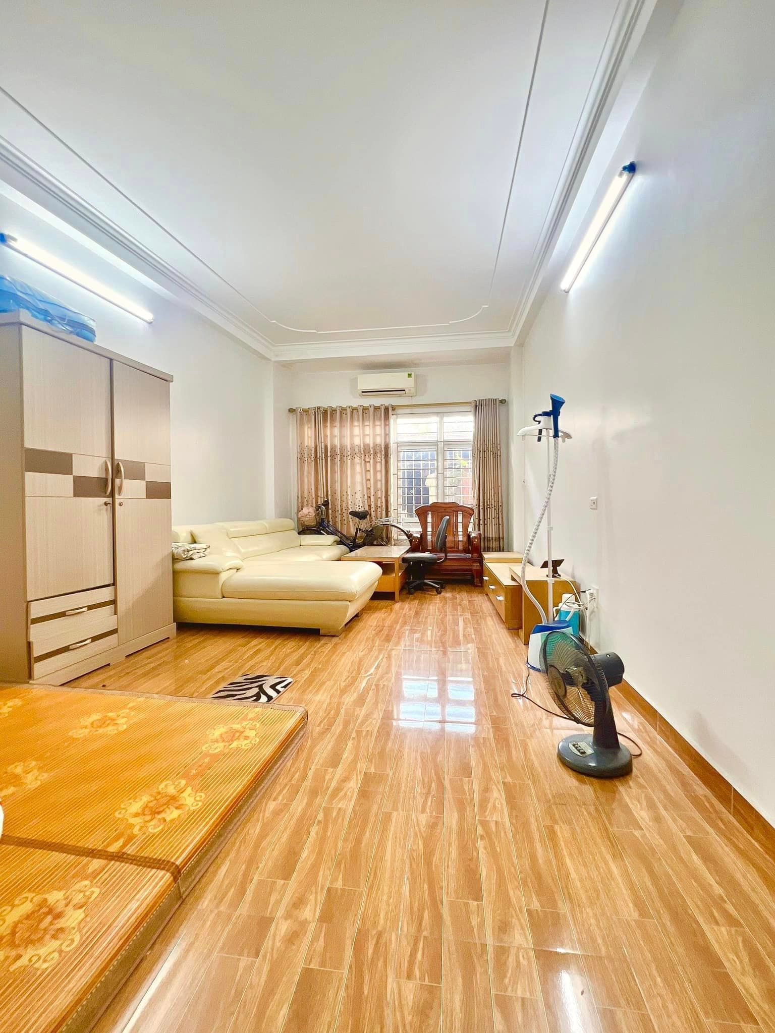 CỰC PHẨM TRUNG LIỆT - ĐỐNG ĐA - OTO ĐỖ CỬA - KINH DOANH- DIỆN TÍCH 55m-FULL NỘI THẤT