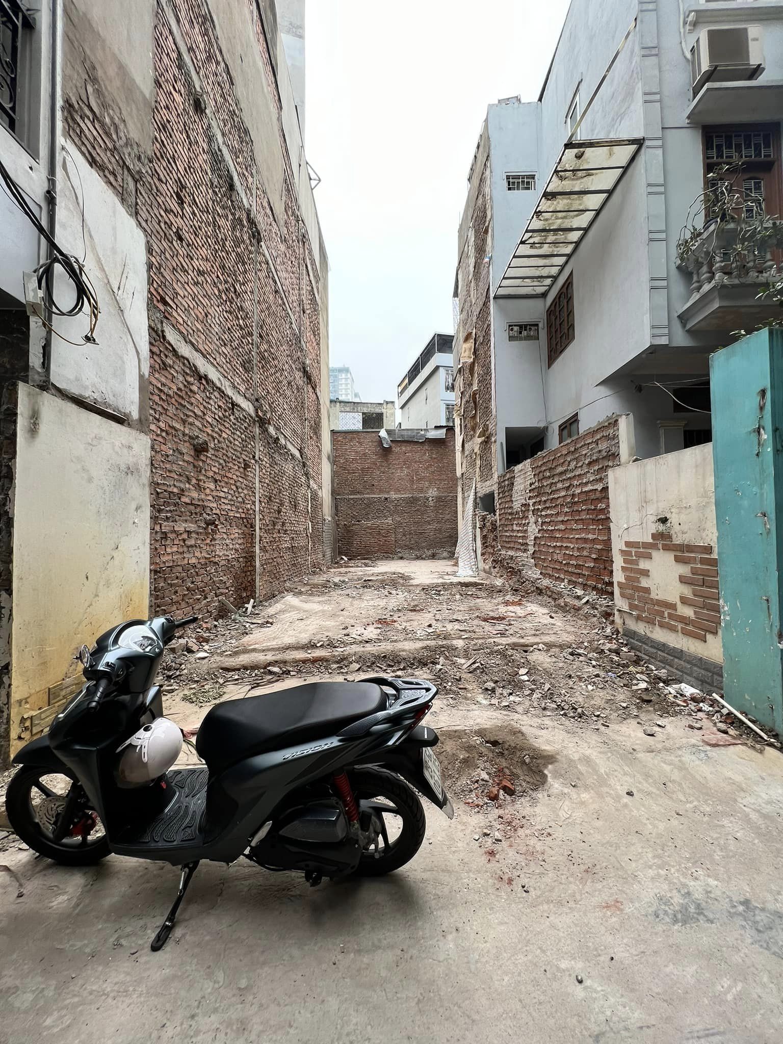 Bán đất Thổ Cứ Khương Hạ - 78M2 -MT 4.8M – Ngõ Thông Ba gác tránh -gần ô tô 7.6 tỷ