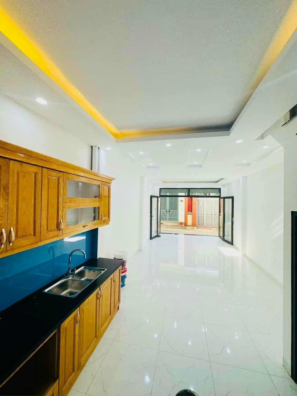 BÁN NHÀ ĐƯỜNG ĐẶNG THÁI THÂN, HOÀN KIẾM DIỆN TÍCH 39M, MẶT TIỀN 3,8M, 4 TẦNG. GIÁ CHỈ 8 TỶ