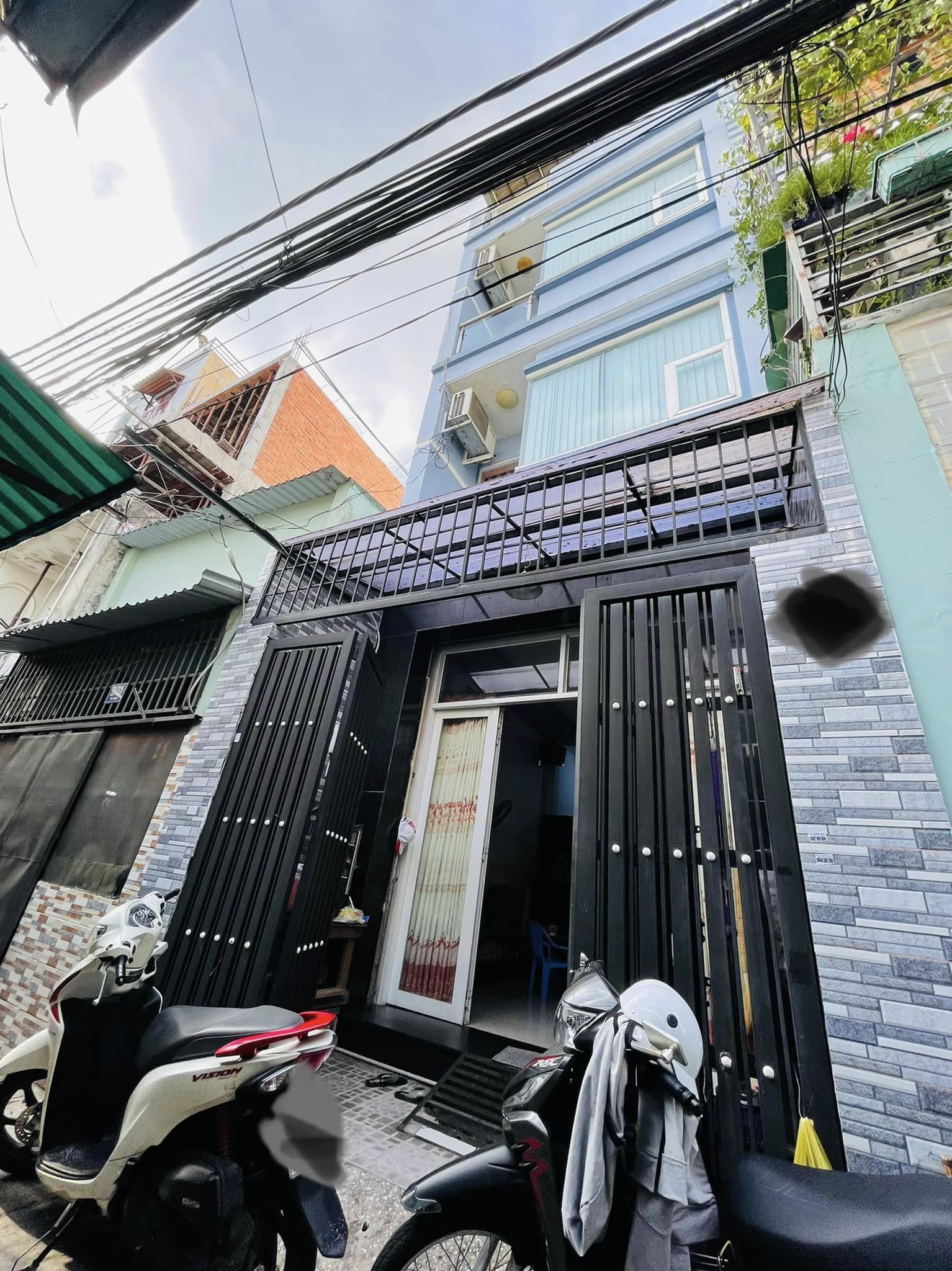 Tây Thạnh Tân Phú, 4 Tần BTCT, Hẻm To Thông Thoáng, Nhỉnh 4 tỶ