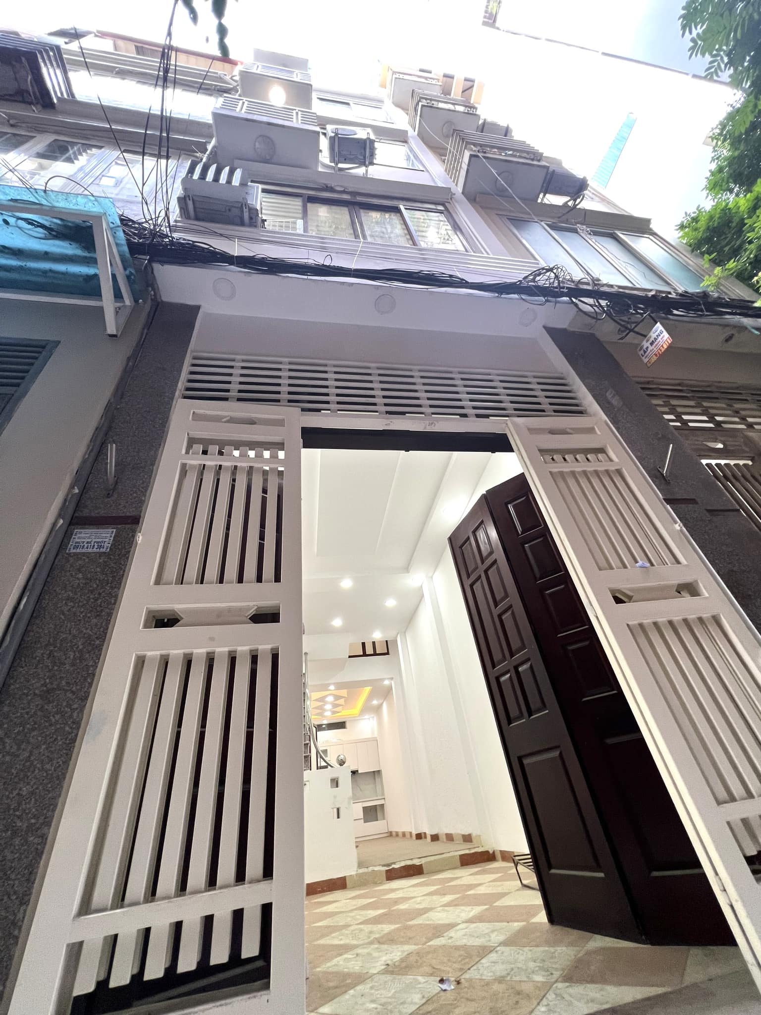 Bán nhà phân lô 1194/141 Láng 40m2x6T,Ôtô đỗ cách 10m, KD Online, cho thuê, giá 5,39 tỷ