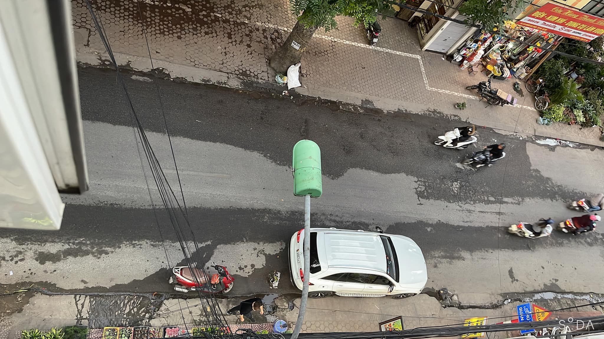 BÁN NHÀ MẶT PHỐ HOÀNG HOA THÁM - DIỆN TÍCH 60M2 . MT 3.5M . KINH DOANH SIÊU ĐỈNH - AN SINH TUYỆT VỜI - VÀI BƯỚC CHÂN VƯƠN TỚI PHỐ CỔ