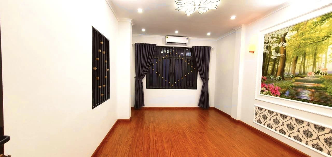 Bán nhà phân lô Tô Vĩnh Diện,Lô góc,2 mặt ngõ,KD đỉnh,40m2x5T,giá 5.75 tỷ