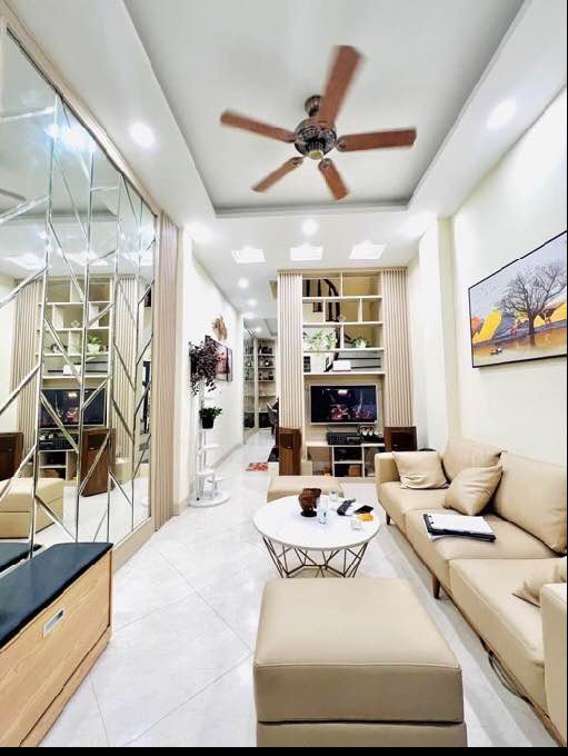 52m2