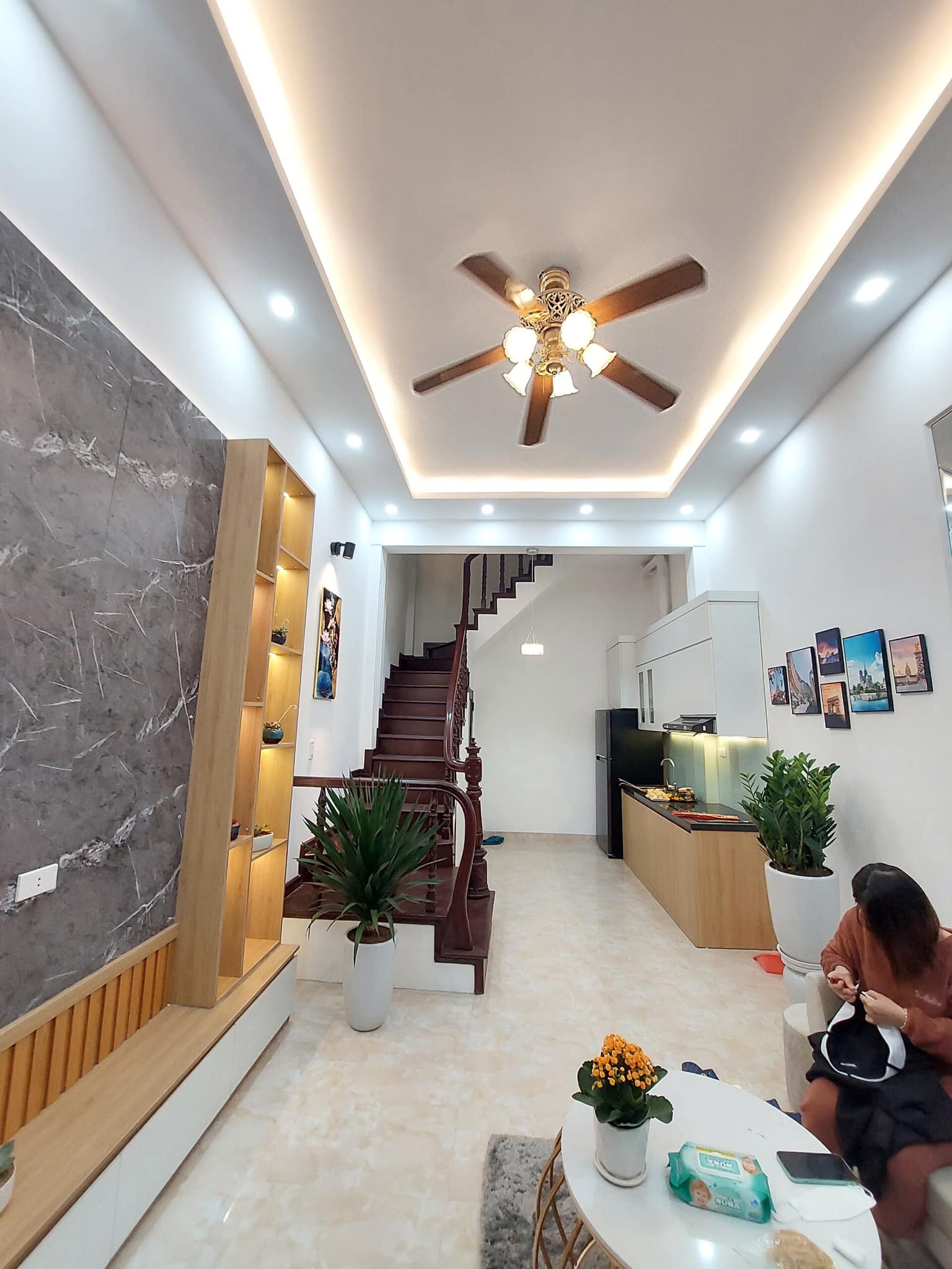 CHÍNH CHỦ BÁN NHÀ 6 TẦNG PHỐ TÂN MAI, HOÀNG MAI, NGÕ THÔNG KINH DOANH, Ô TÔ 10M, GIÁ 4,5 TỶ