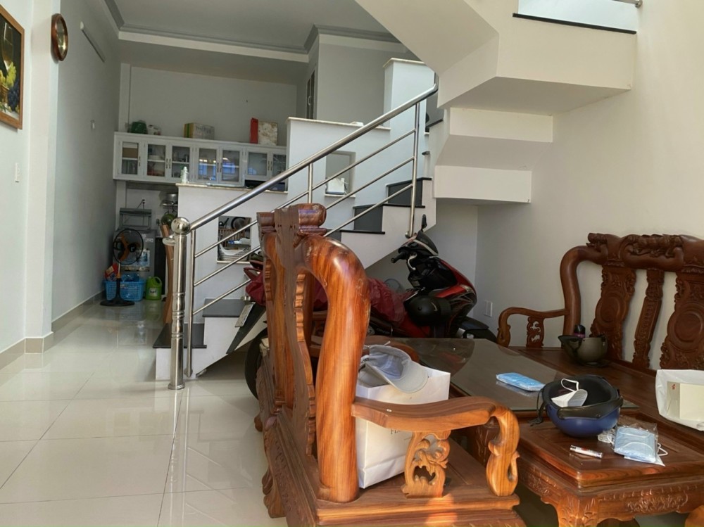 Bán nhà Hồ Biểu Chánh, Phú Nhuận, giá nhĩnh 4 tỷ, diện tích 36m2!