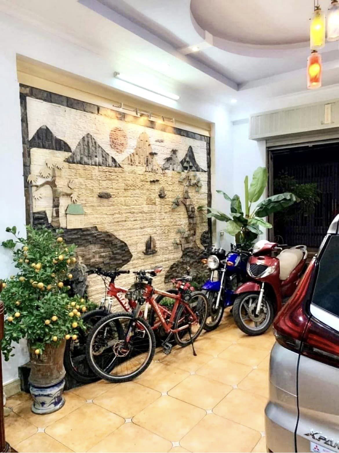 BÁN NHÀ VĂN CAO 12.3 TỶ 40M2 5T MT 4.7M- OTO TRÁNH- NGÕ TO NHƯ PHỐ- GARA OTO-SIÊU HIẾM !!!