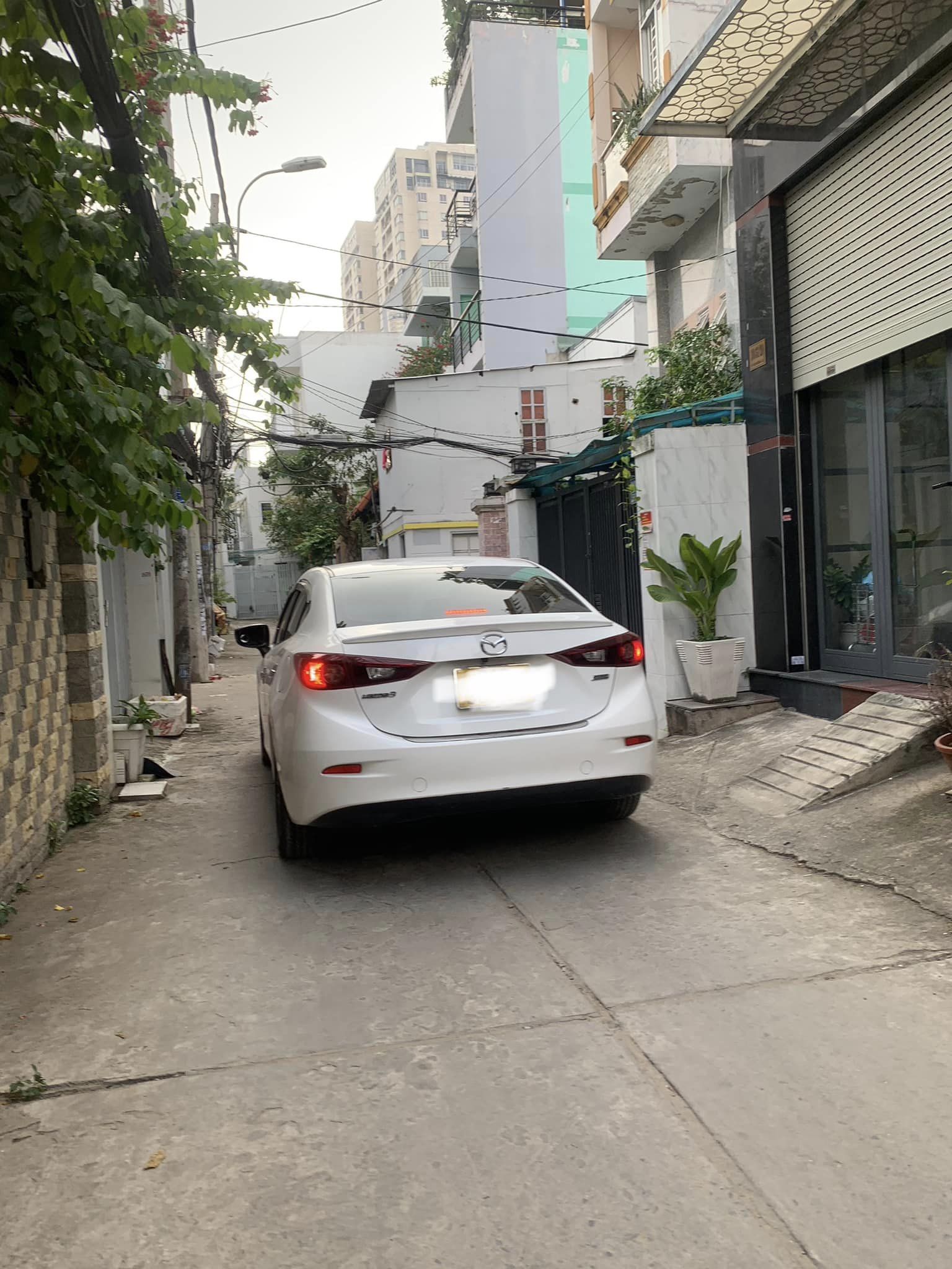 BÁN NHÀ XE HƠI TỚI CỬA LÂM VĂN BỀN - TÂN KIỂNG - QUẬN 7