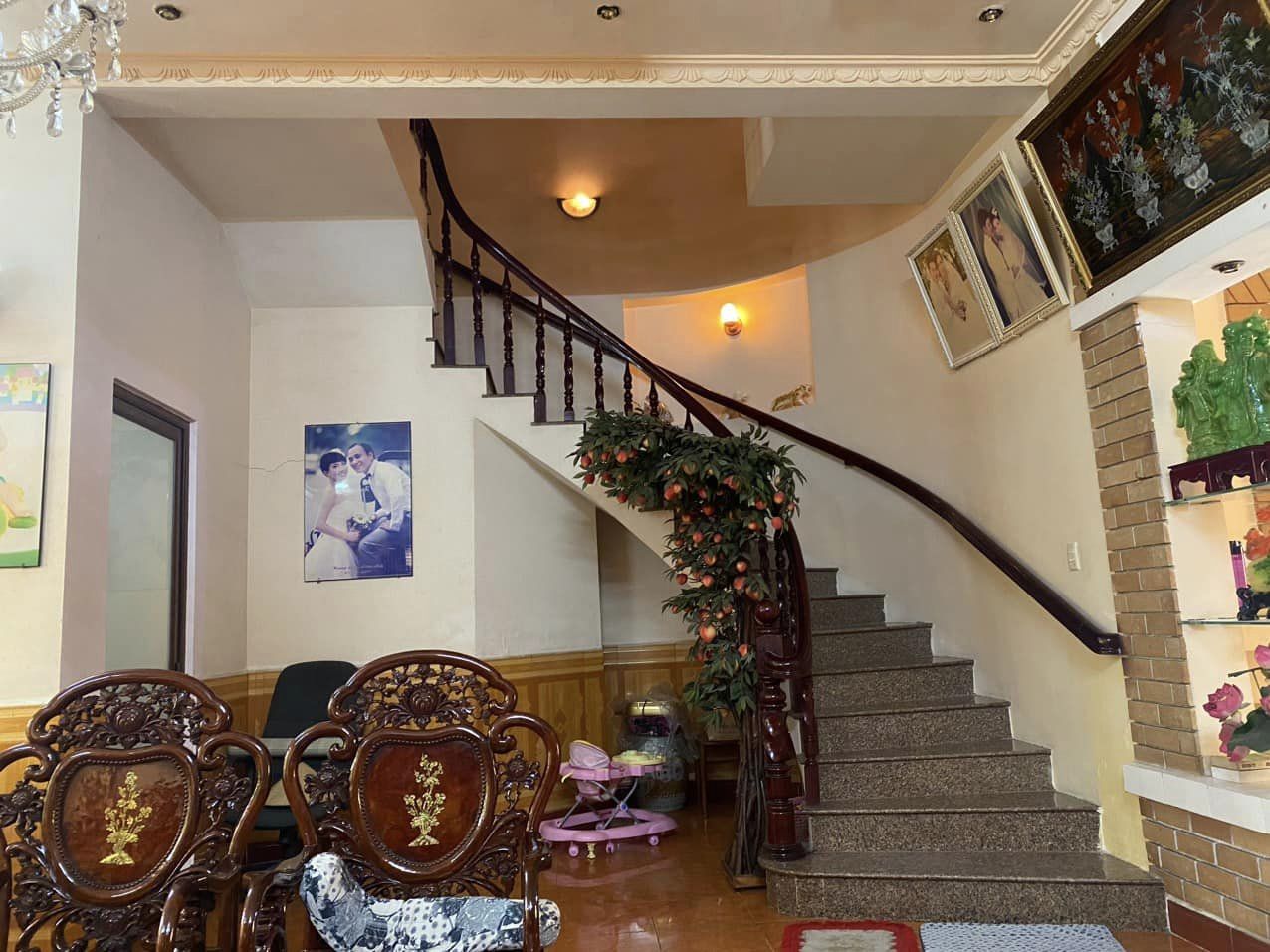 BIỆT THỰ Q.7 NGUYỄN THỊ THẬP, ĐƯỜNG 12M, NGANG 8X18, 3 TẦNG, NHỈNH 17 TỶ