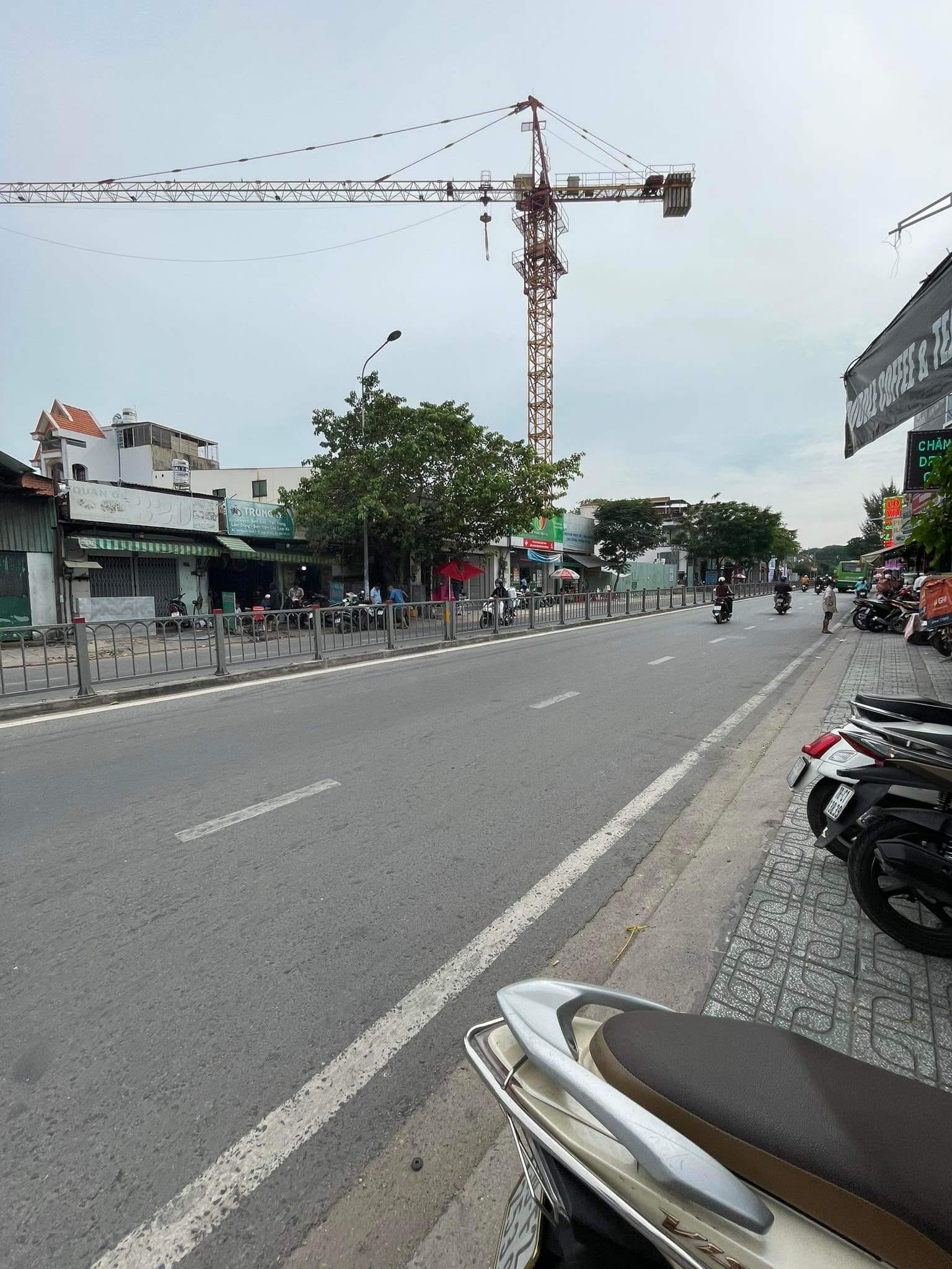 MT KINH DOANH DT 40M2 Đ.NGUYỄN OANH-GV-CHỈ HƠN 4TỶ