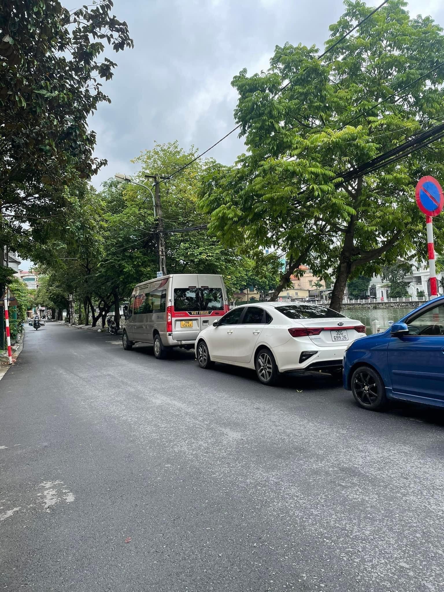 BÁN NHÀ QUẬN LONG BIÊN, NGÕ THÔNG, GẦN PHỐ, THOÁNG SÁNG... 4.7 TỶ, 40M2. CÓ THƯƠNG LƯỢNG.