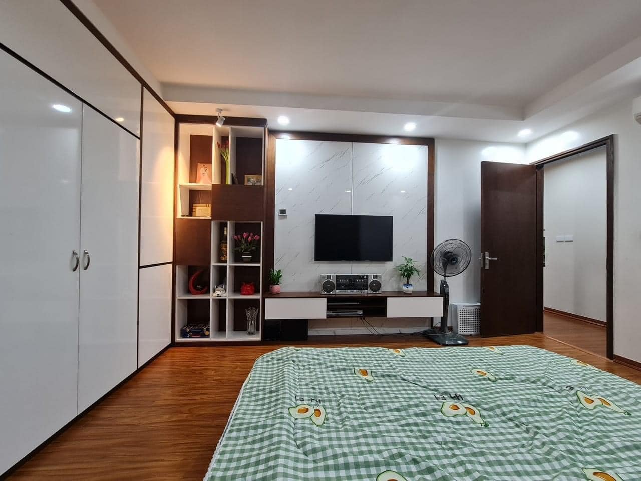 BÁN NHÀ NGÕ 108 NGỌC HÀ, BA ĐÌNH DIỆN TÍCH 60M MẶT TIỀN 4M, 5 TẦNG. GIÁ CHỈ 6 TỶ