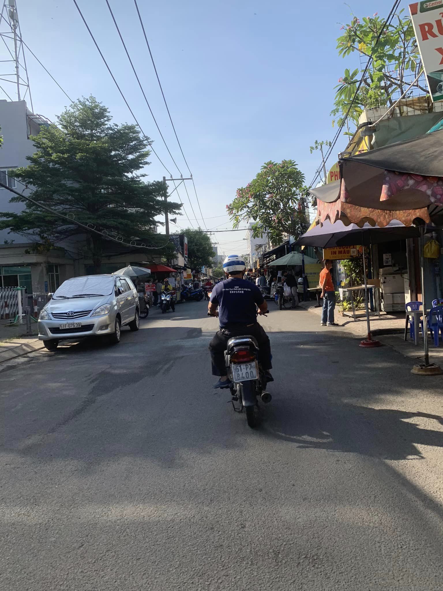 NHÀ ĐẸP NGAY TRUNG TÂM QUẬN 7 - 1 TRỆT 2 LẦU – 46.7M – 4.9TY