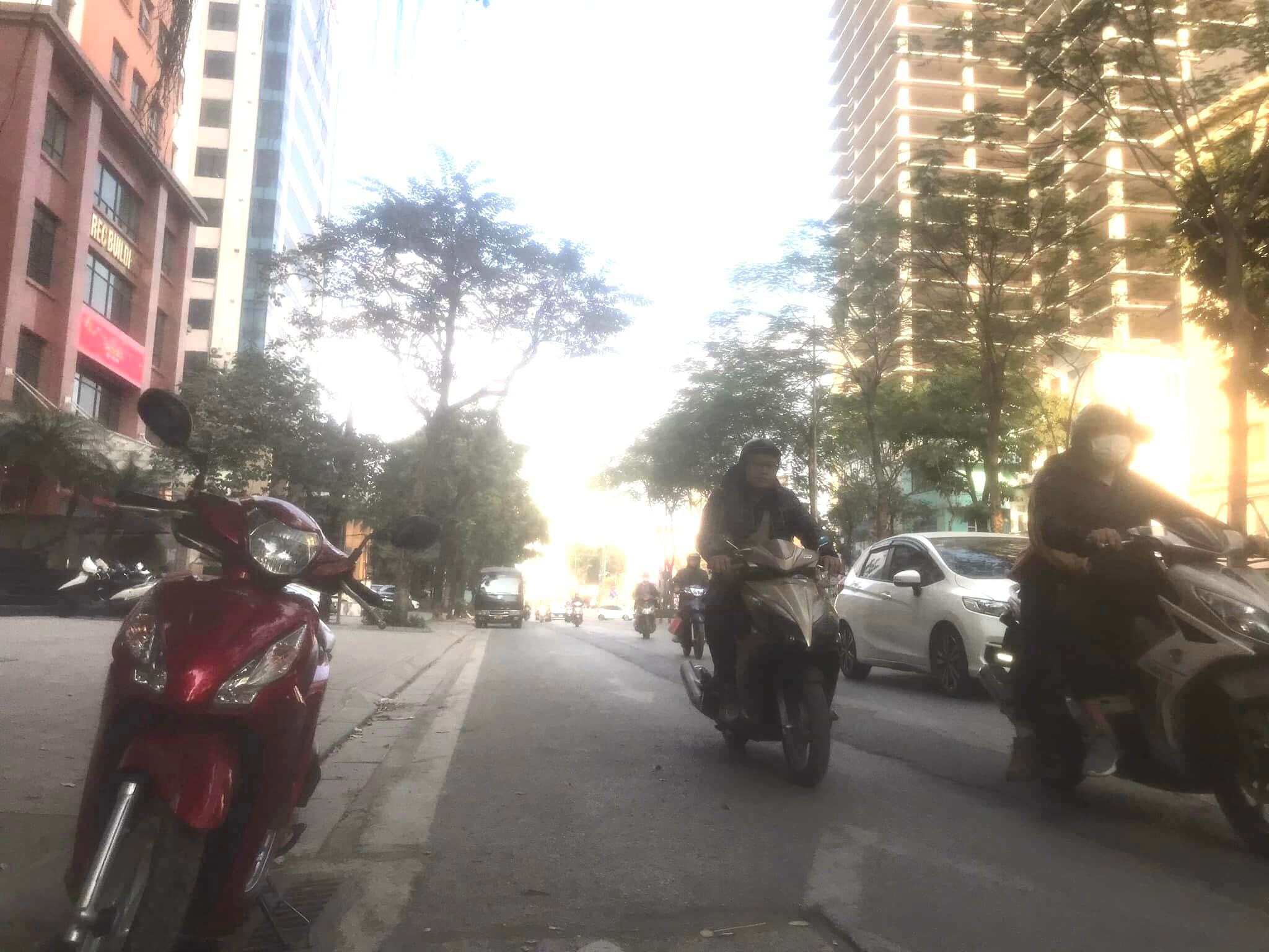 Siêu Phẩm Mặt Phố Láng Hạ, Lô Góc, Hàng Xóm Đại Sứ Quán Mỹ