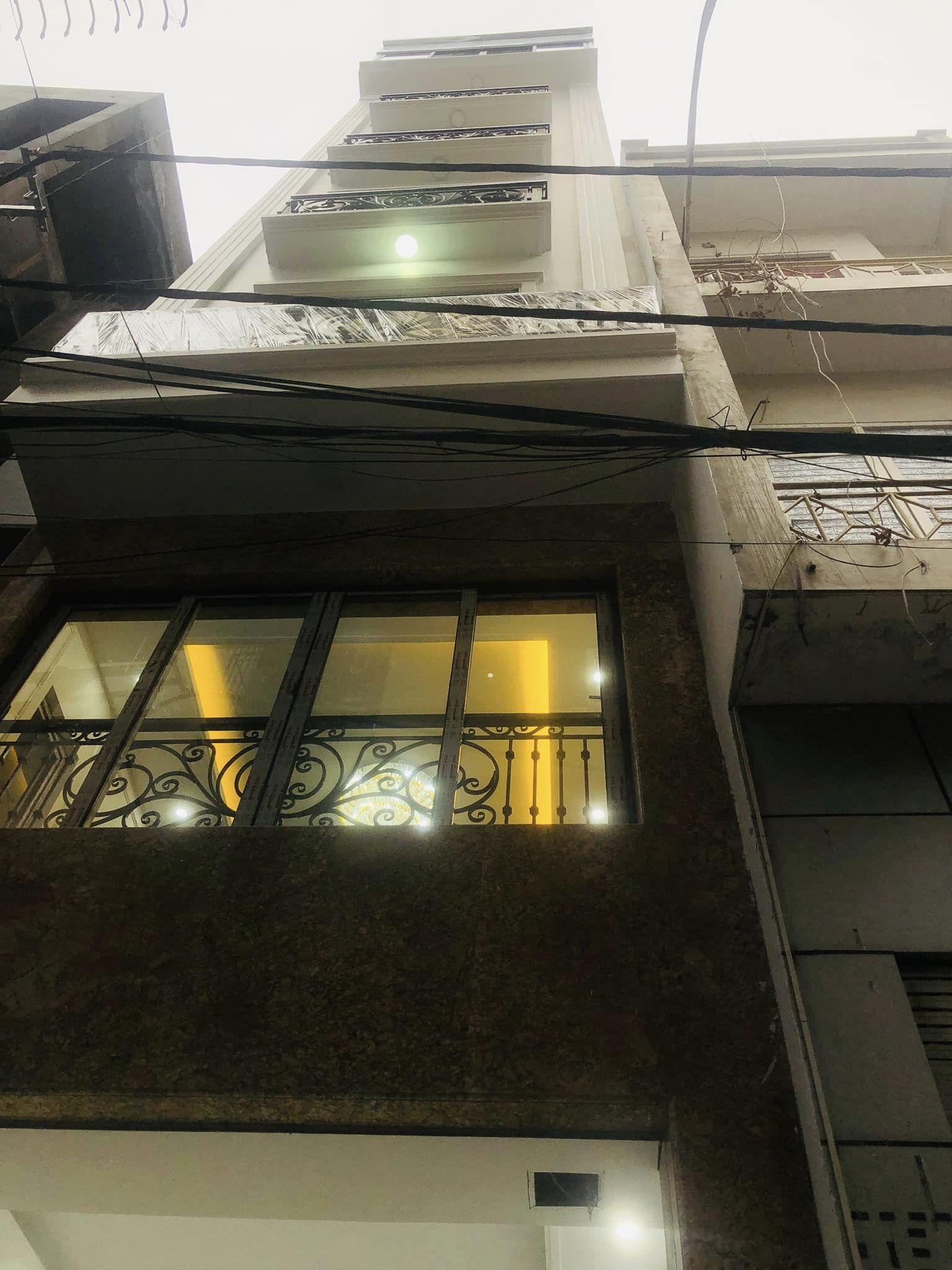 CẦN BÁN NHÀ MỚI LÊ TRỌNG TẤN THANH XUÂN , THANG MÁY , NHÀ MỚI TINH 0966 212 123