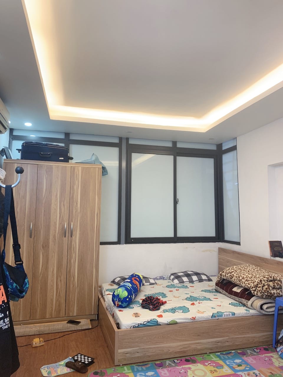 Bán nhà Lô góc,10m ra phố ngõ - Ngô Sĩ Liên (Q.Đống Đa).DT 20 m2 .4 T. MT 2.8 m .SĐCC.Giá 2.55 tỷ .