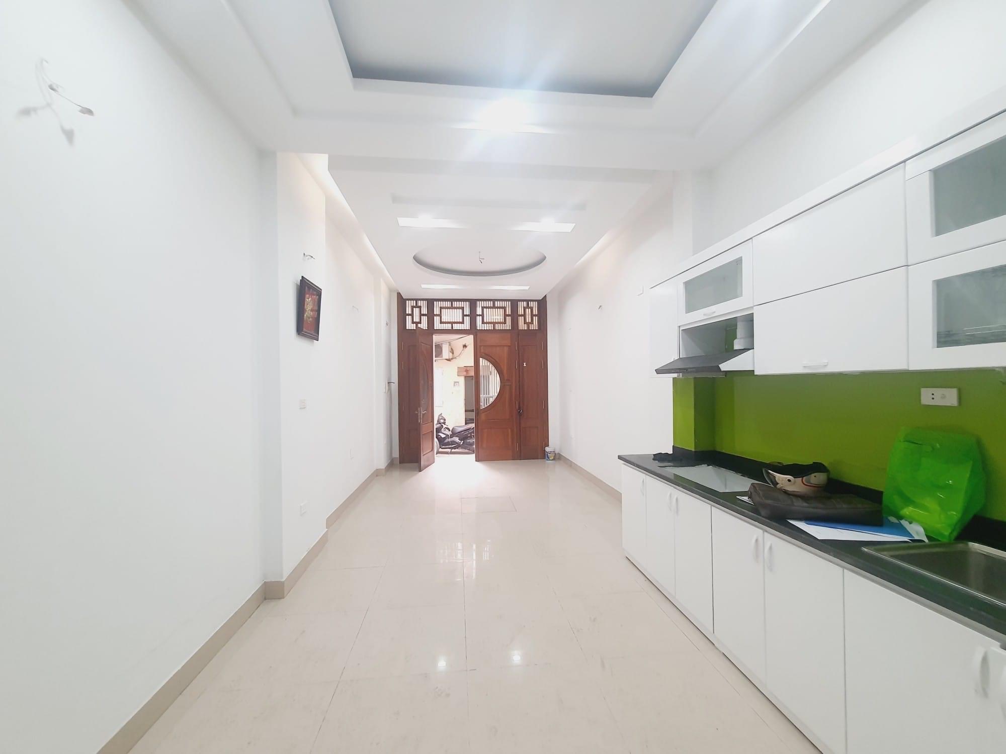 Có ngay nhà MẠC THỊ BƯỞI phân lô -ô tô đỗ cửa 36m -4 tầng -4TỶ2