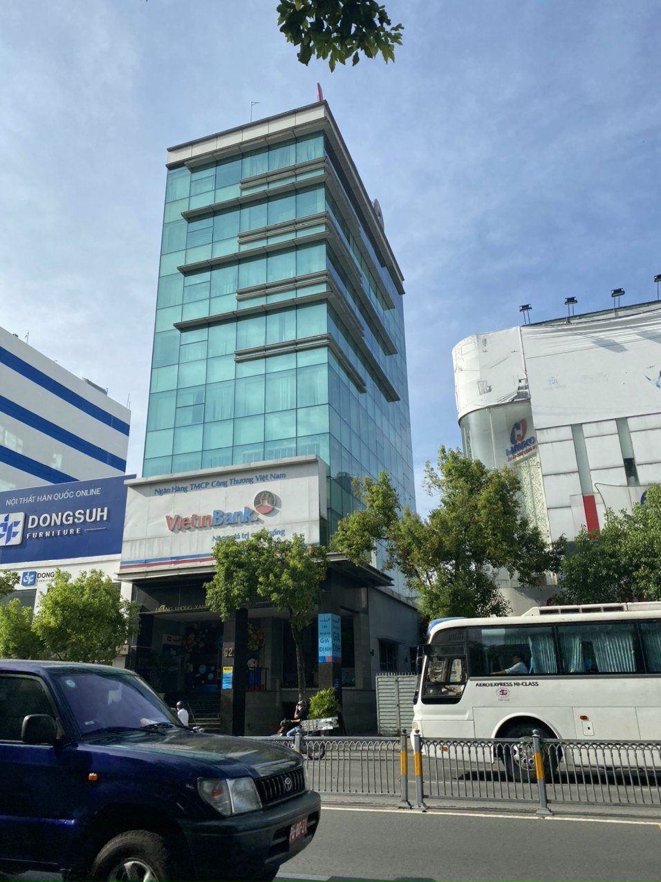 Cho thuê nhà số đường Trần Hưng Đạo p7 quận 5 giá thuê 80 triệu