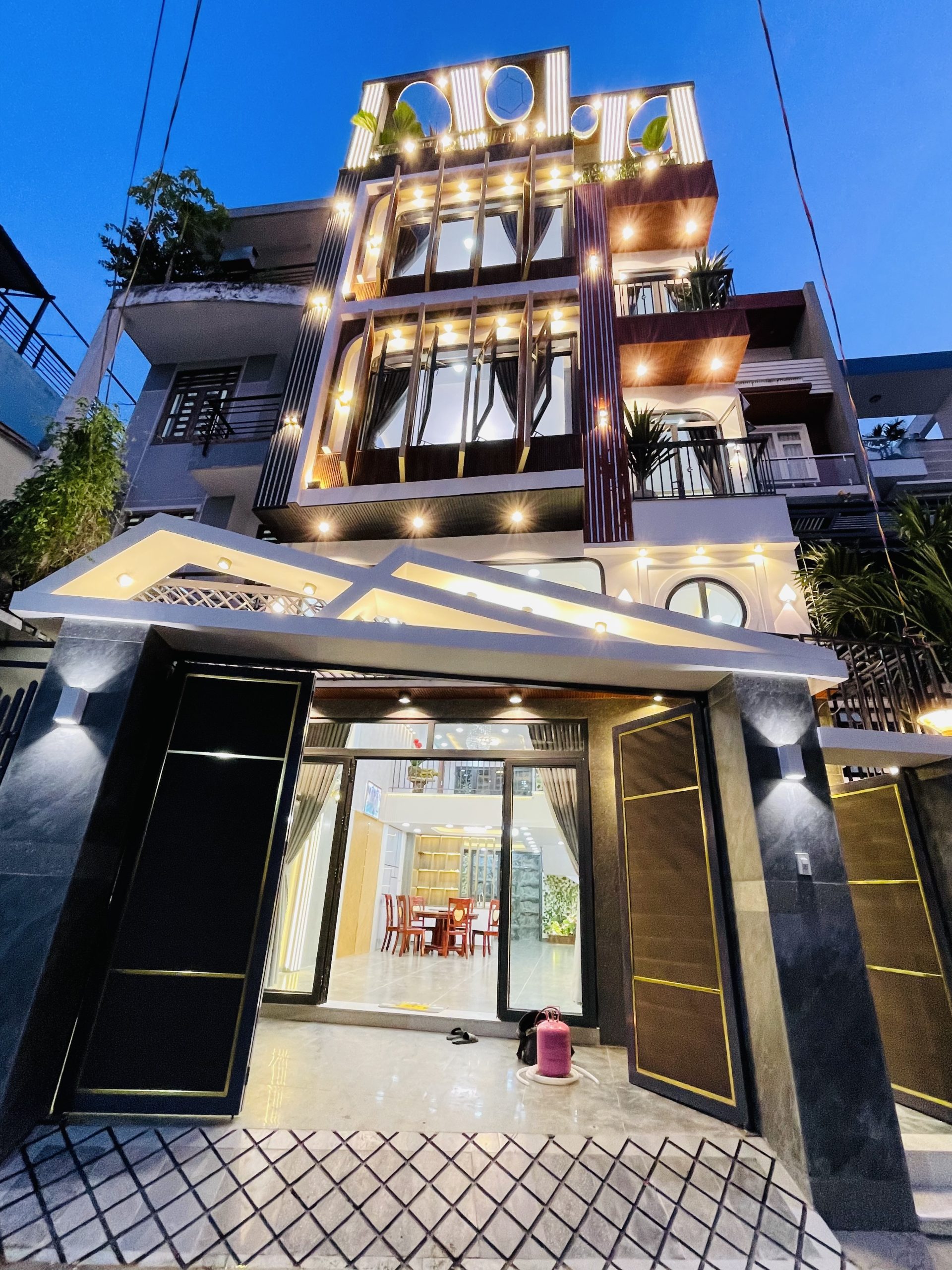 Bán biệt thự villa phố đường Nguyễn Tư Giản phường 12 Gò vấp