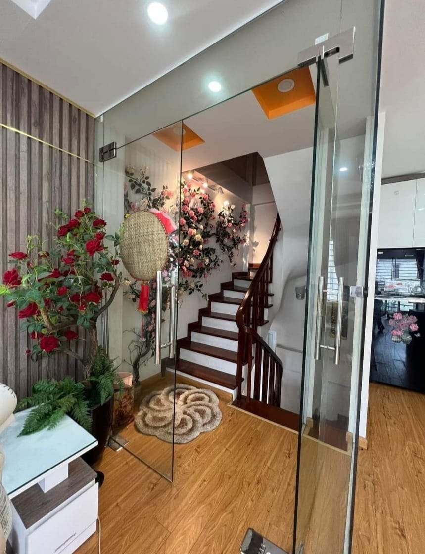 Bán nhà phố Xuân Đỉnh, Ô tô, Lô góc, Kinh doanh, Mặt tiền rộng, nở hậu, 45m2, chỉ 8 tỷ.