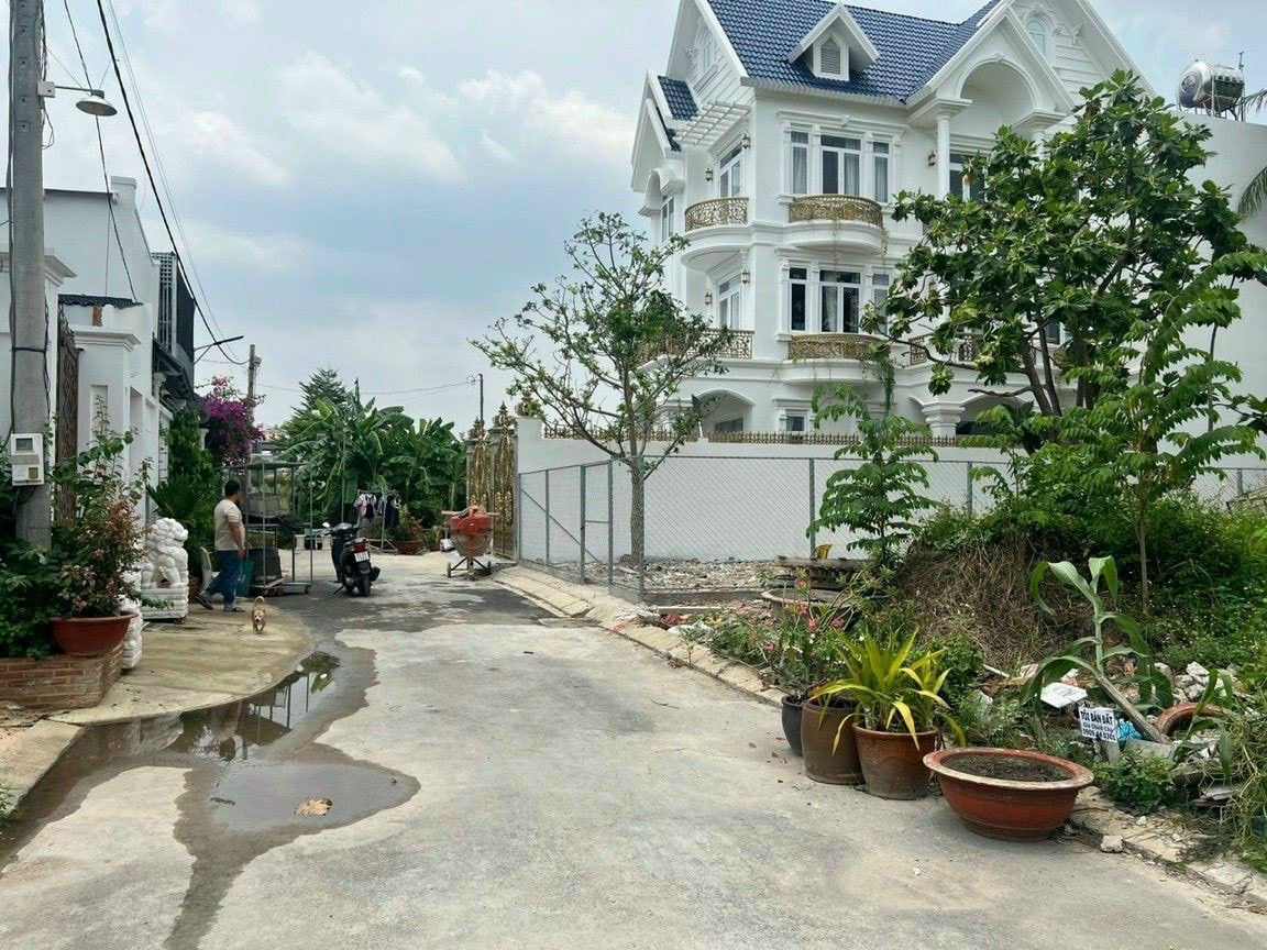 Bán nhanh đất 85m2 ngay đường D5, Bình Thạnh đối diện THPT Gia Định, SHR, giá đầu tư từ 2.1tỷ