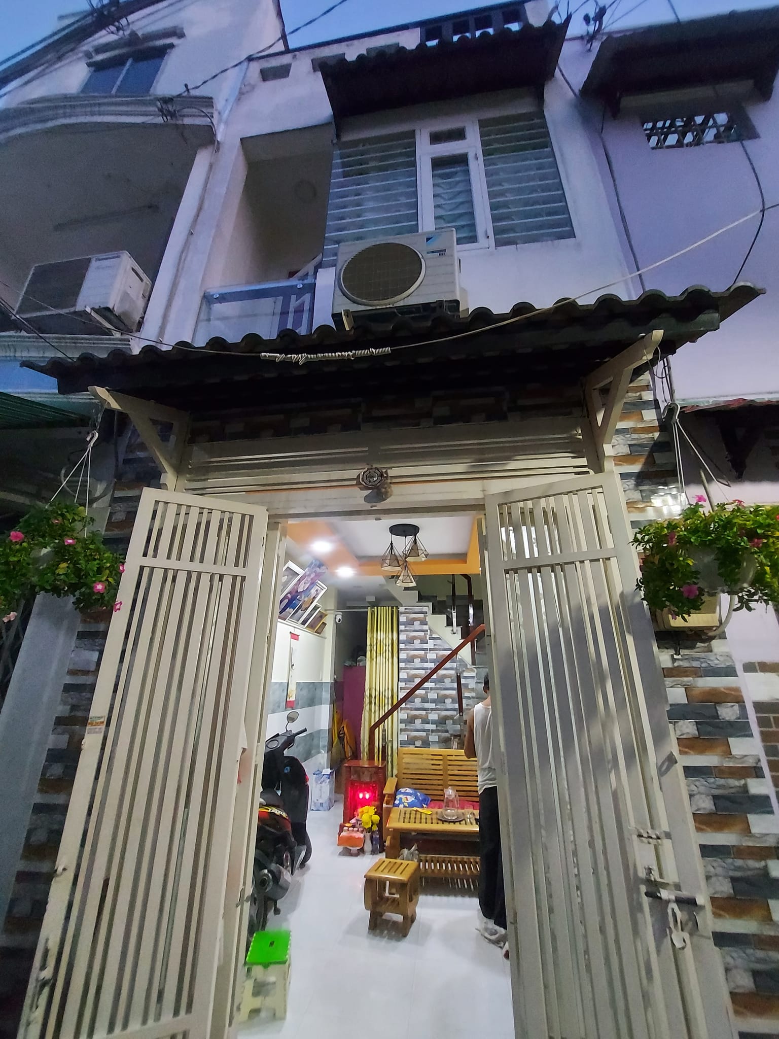 NHÀ MỚI 2 MẶT HẼM-LÊ ĐỨC THỌ-DT 30M2-GIÁ 3.2 TỶ