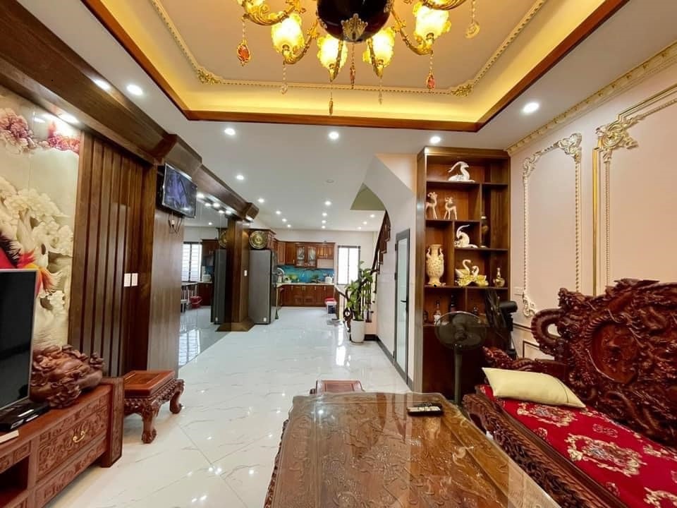 Qúa rẻ! Đường Láng 83m2 4 tầng MT 4.5m, 2 mặt ngõ giá chỉ 5,75 tỷ rất hiếm