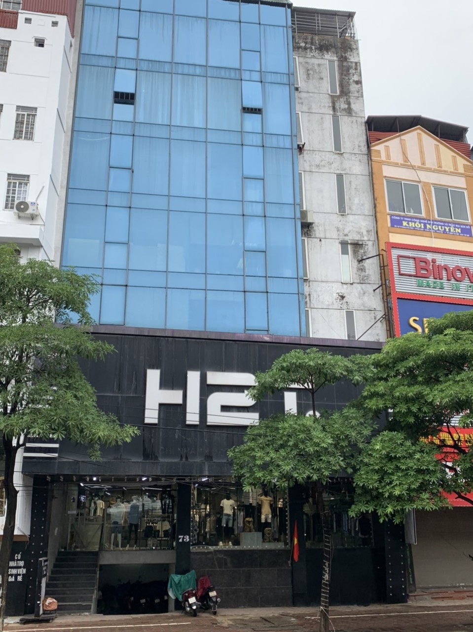 100m2