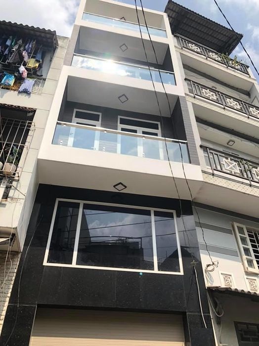 Bán nhà 5 lầu Phan Đăng Lưu Phường 3, DT 4x17m, 6PN, 7WC, Giá 12.8 Tỷ TL