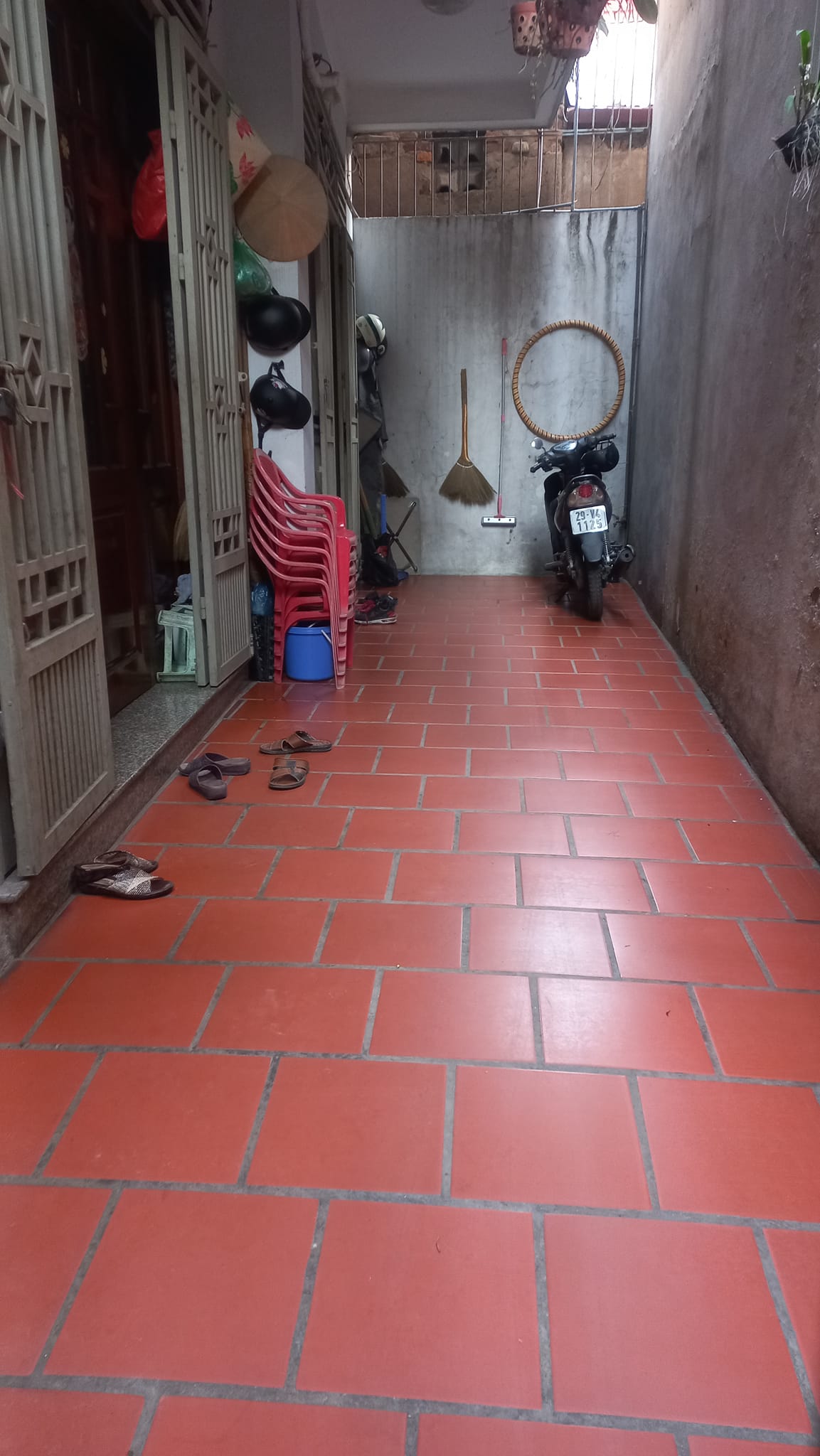 Bán nhà phố Thuỵ Khuê DT 30m 5 tầng MT 3,1m giá 3,5 tỷ