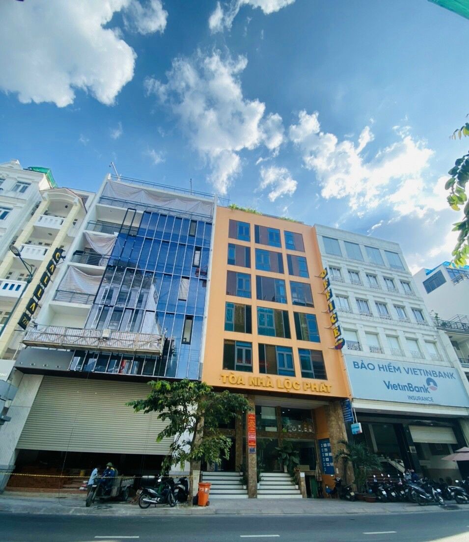 Bán Building Lộc Phát số 68 Bạch Đằng 2 P.2 Q.TB,(10,2x13), Hầm 6 tầng!!