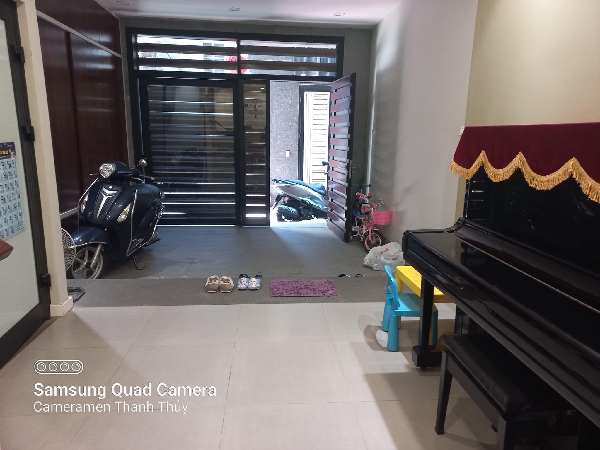 Bán nhà phố Bùi Xương Trạch- Thanh Xuân- Gần ô tô- Nhà đẹp- Tặng full nội thất- Ở ngay- An sinh đỉnh